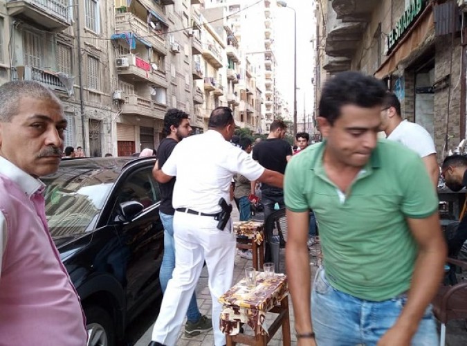 حملات مكبرة لإزالة إشغالات فى عدة مناطق بحى وسط فى الإسكندرية