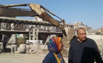 بالصور حملات إزالة إشغالات مكبرة بحي غرب فى الإسكندرية