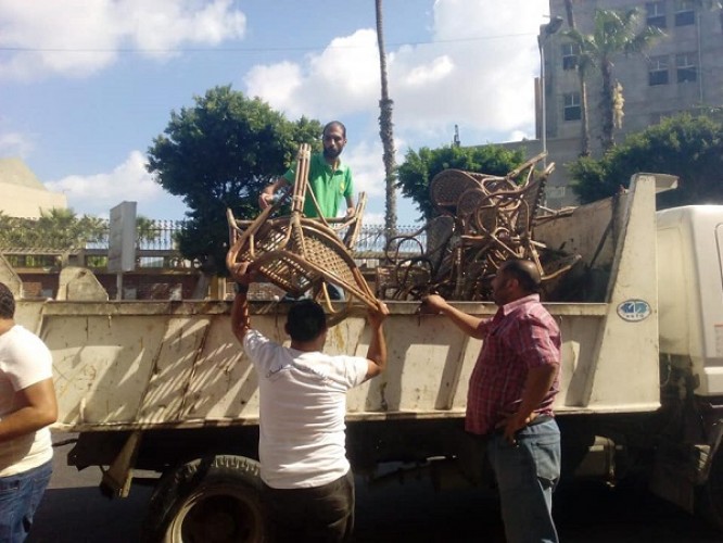 بالصور حملات إزالة إشغالات مكبرة بحي وسط بالإسكندرية