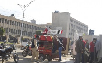 “محافظ كفرالشيخ “يتابع تنفيذ قرار إخلاء مبنى جمعية نقل الركاب بالمدينة