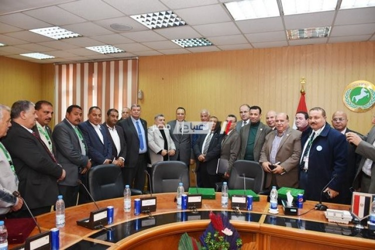 “محافظ الشرقية “يستقبل أعضاء مجلسي أمناء دمياط والشرقية