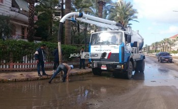 شن حملات مكبرة براس البر لرفع تجمعات مياه الأمطار … صور