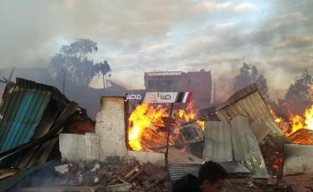 بالصور حريق يلتهم مخلفات المنطقة الصناعية بعزبه ابو ريه بدمياط