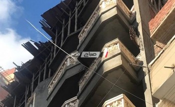 بالصور.. إيقاف أعمال بناء مخالفة فى عقار بحي شرق بالإسكندرية