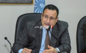 الدكتور قنصوه يشدد على الانتهاء من أعمال رصف الطرق بمحافظة الاسكندرية