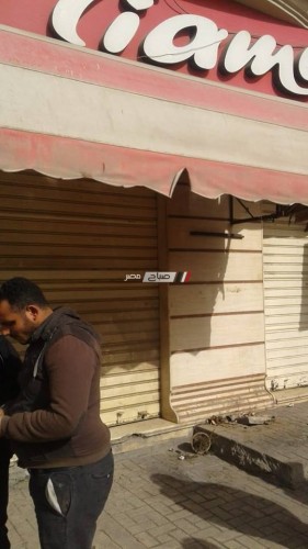 اغلاق مقهى أمام كوبري افلاقه بدمنهور في حملة ازالة الاشغالات