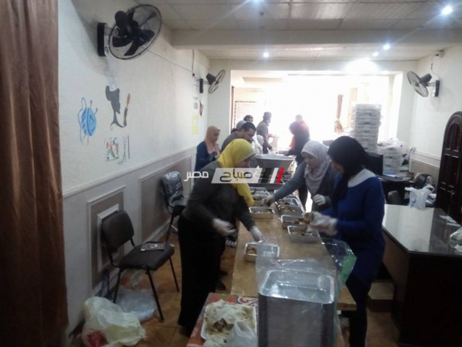 جمعية خيرية بدمياط توزع 500 وجبة غذائية و بطاطين على الاسر الاكثر احتياجا