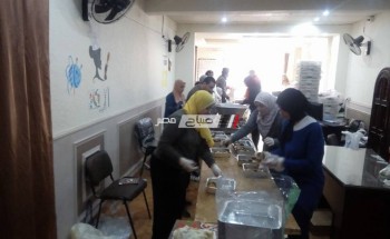 جمعية خيرية بدمياط توزع 500 وجبة غذائية و بطاطين على الاسر الاكثر احتياجا