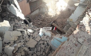 مصرع طفلة وشخص وإصابة 4 آخرين في انهيار عقار مأهول بالسكان بالإسكندرية