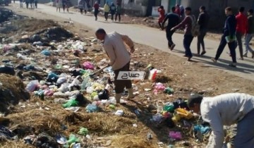 شن حملة نظافه مكبرة بقرية بدمنهور بعد تكرار الشكاوى
