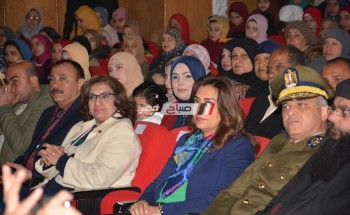 وكيل وزارة التضامن الاجتماعى يشارك فى إحتفالية المرأة المصرية بدمياط