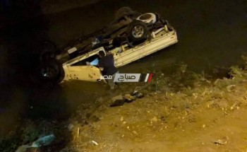 اصابة شخص في حادث انقلاب سيارة نقل بدمياط (صورة)