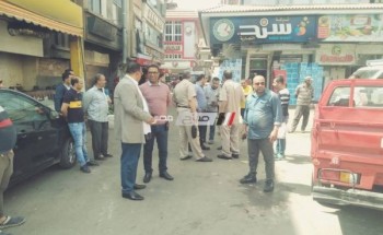 شن حملة مكبرة لازالة الاشغالات بالسوق العمومي بمدينة رأس البر … صور