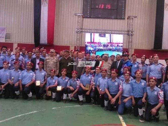 قوات الدفاع الشعبي تحتفل بختام العام الدراسي بالمدارس العسكرية بدمياط