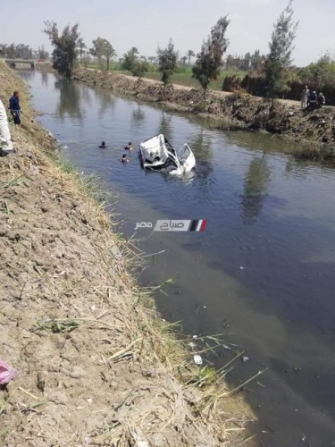 ننشر صور سقوط ميكروباص في مياه ترعة طريق دمياط الجديدة