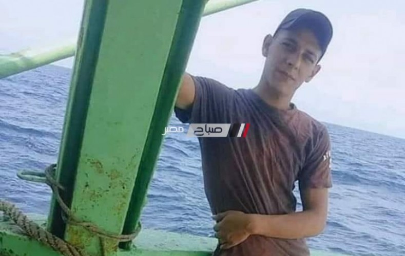 تشييع جثمان ثالث الصيادين المفقودين من ضحايا المركب الدمياطي “ياسين الزهيري” الغارقة