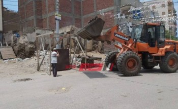 محلية الرزقا بدمياط تشن حملة مكبرة لإزالة عدد من الإشغالات بالمدينة