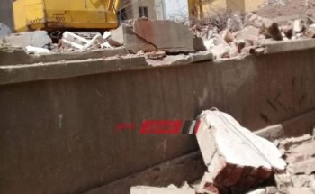 شن حملة مكبرة لإزالة المنشآت الآيلة للسقوط بمدينة كفر البطيخ بدمياط