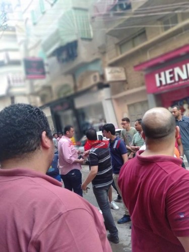 بالصور اخماد حريق هائل اندلع في صيدلية بدمياط