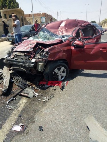 حادث مرورى مروع بين سيارتين ملاكى بمدينة العبور