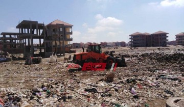 شن حملة جديدة لازالة اكوام القمامة واشغالات العرب بمنطقة الامتداد العمراني برأس البر