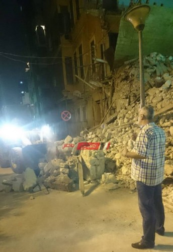 انهيار أجزاء من عقار  في حي غرب بمحافظة الإسكندرية