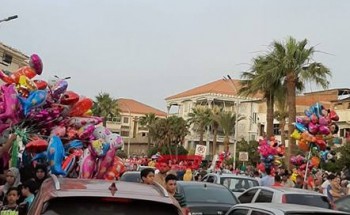 بالصور توافد المواطنين على مدينة رأس البر احتفالا بعيد الفطر المبارك