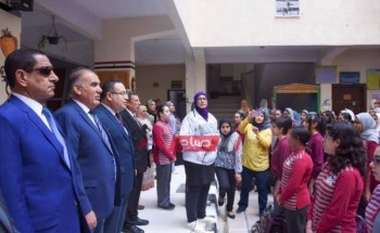 محافظ الإسكندرية يشدد على المتابعة والرقابة المستمرة بالمدارس