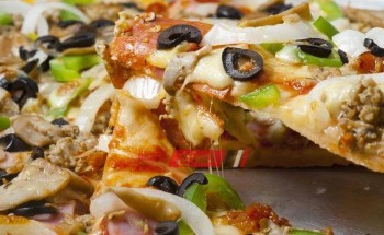 طريقة عمل البيتزا باللحمة المفرومة للدايت