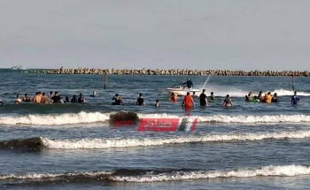 إنقاذ 14 شخص من الغرق وإعادة 47 طفل تائه إلى أهلهم برأس البر
