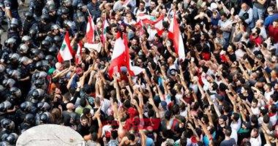 سعد الحريري يطلب من الشعب اللبناني مهلة 72 ساعة للعودة بحل للأزمة
