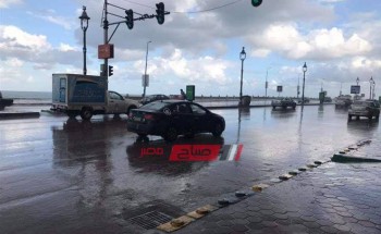 بالفيديو هطول أمطار غزيرة على الاسكندرية منذ قليل بعد تحسن الأحوال الجوية صباحاً