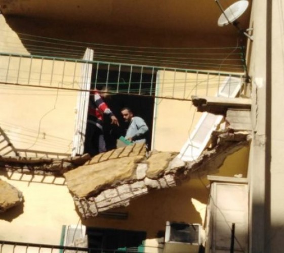 إنهيار شرفة منزل بالمنشية بمحافظة الإسكندرية
