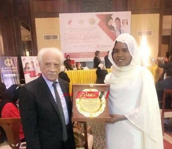 الكاتبة السودانية انعام النور تفوز بجائزة المرأة العربية للإبداع