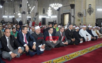 بالصور محافظ الإسكندرية يشهد الاحتفال بالمولد النبوي الشريف بالمرسي أبو العباس