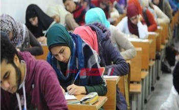 وزارة التربية والتعليم تعلن جداول امتحانات الطلاب المصريين في الخارج وموعدها