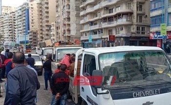 حملات إزالة تعديات وإشغالات على شواطىء الإسكندرية