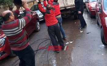 سقوط عامود إنارة بسبب الطقس السىء فى الإسكندرية