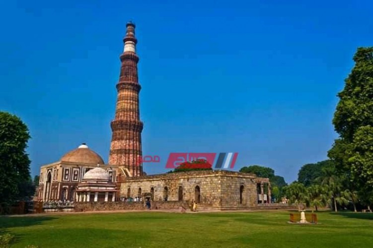 قوة الإسلام مسجد يجسد جمال التراث الإسلامي في الهند