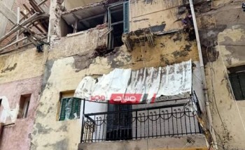 انهيار أجزاء من عقار في حي وسط بسبب الطقس السيىء في الإسكندرية