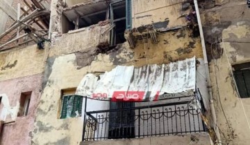 انهيار أجزاء من عقار في حي وسط بسبب الطقس السيىء في الإسكندرية