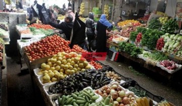 ثبات أسعار الخضراوات في سوق العبور لجملة الخضار
