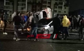 بالصور إصابة شخص جراء حادث تصادم مروع بين سيارتين ملاكي في دمياط