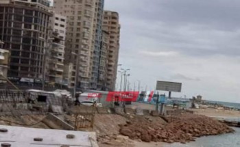 ردم جزء من شاطئ ميامي المجاني مؤقتاً في محافظة الإسكندرية