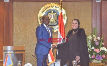 وزيرا صناعة مصر والكونغو الديمقراطية يبحثان تعزيز التعاون الصناعى