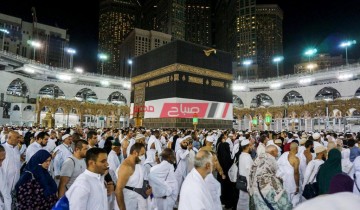 تعليق الدخول إلى السعودية للعمرة وزيارة المسجد النبوي مؤقتًا