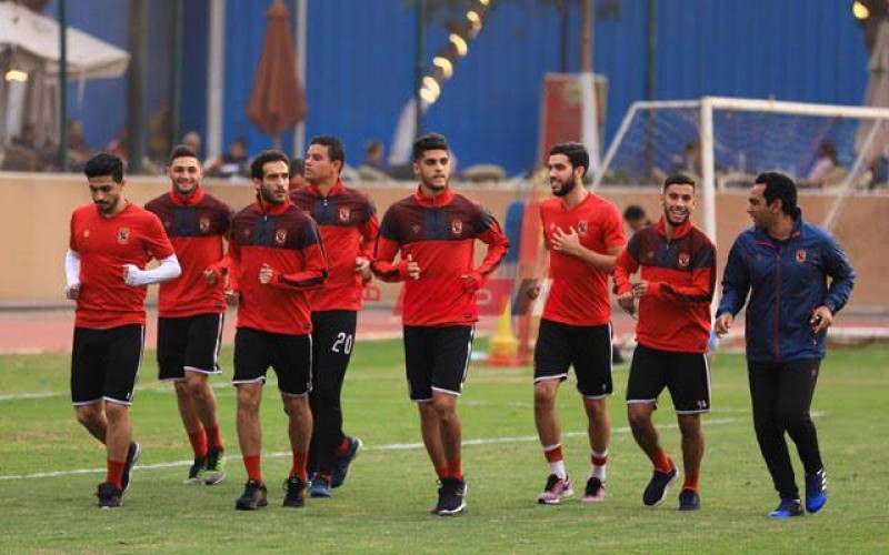 اتحاد الكرة يعدل موعد مباراة الأهلي والمصري بسبب الزمالك