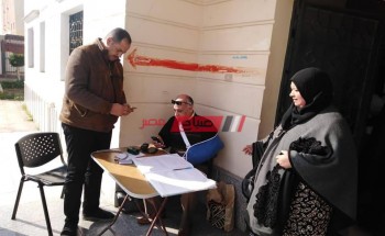 رئيس محلية كفر سعد بدمياط يتفقد الوحدة الصحية لمتابعه سير العمل