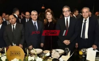 تكريم سفراء ووزراء مصر باحتفالية bt100