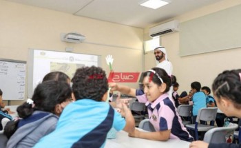 الإمارات تخلى المدارس لمدة شهر بسبب كورونا